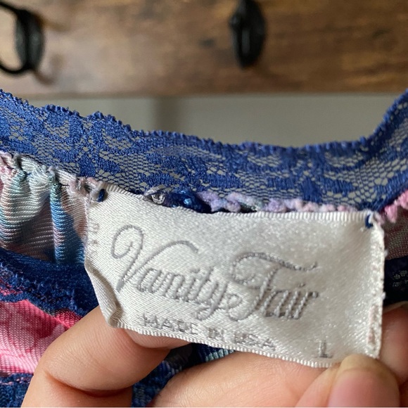 Vintage Vanity Fair women’s floral short sleeve long sleeping gown Made in USA L - Picture 3 of 6